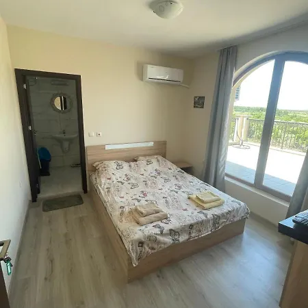 Apartment Nereya Palace Pomorie